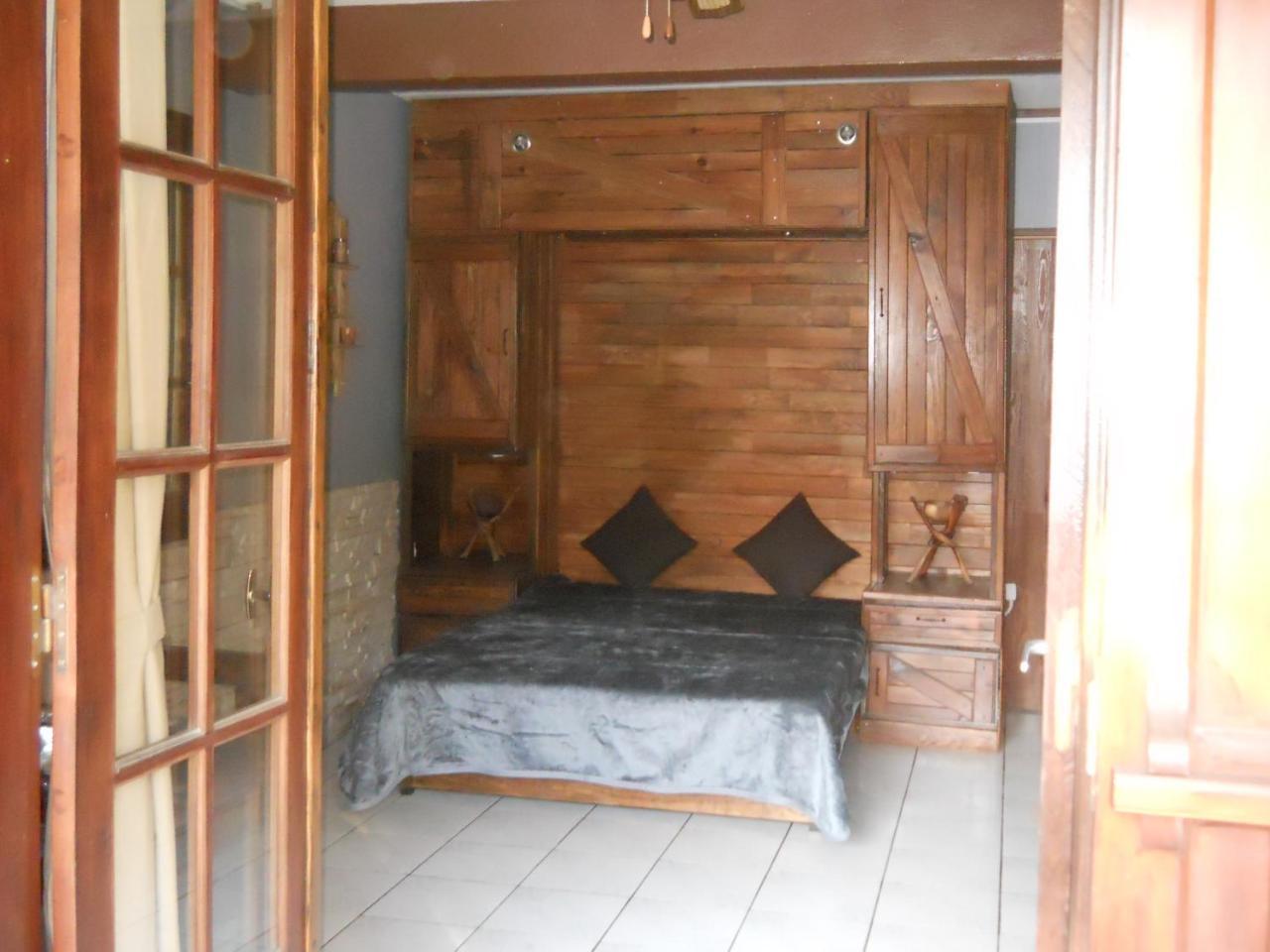 Gandalf Safari Camp Bed and Breakfast Saint-Joseph Εξωτερικό φωτογραφία